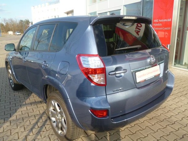 Left hand drive TOYOTA RAV 4 2.2 D-4D EXECUTIVE